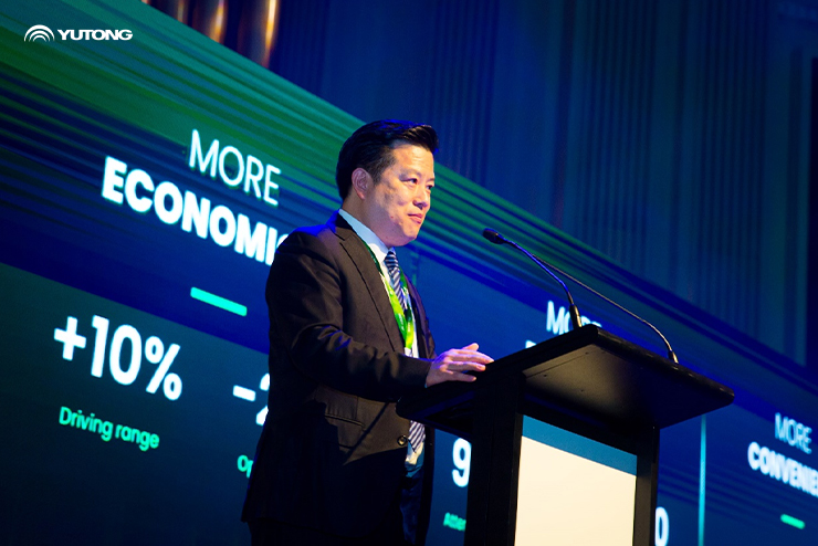 VP of the Asia-Pacific CEO, Yutong.