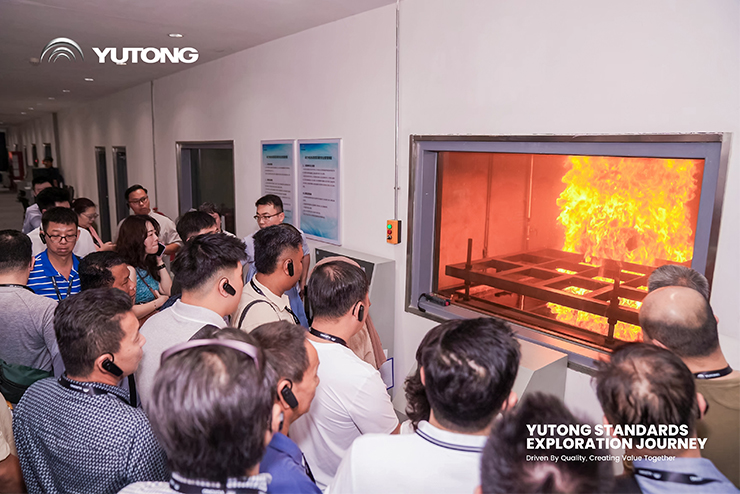 Asia-Pacific Customer and Media Delegation Embarks on Yutong Quality Exploration Journey