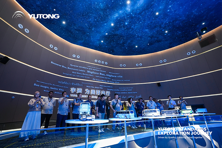 Asia-Pacific Customer and Media Delegation Embarks on Yutong Quality Exploration Journey