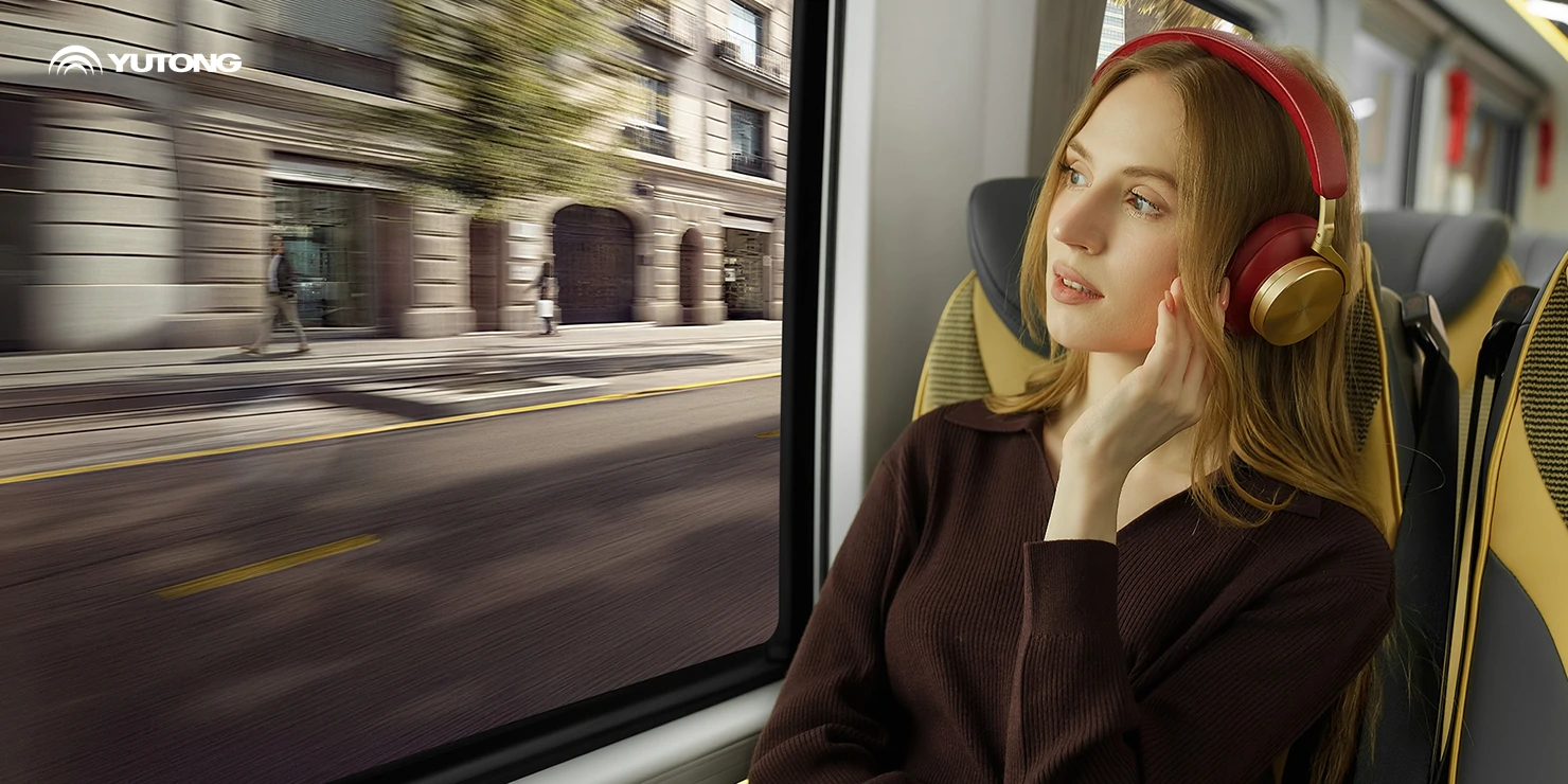 Yutong left-hand drive diesel coach T12 debuts:&nbsp;superior reliability for premium travel