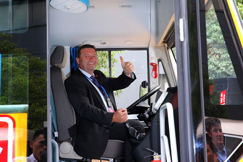 Representatives from European parties visit Yutong