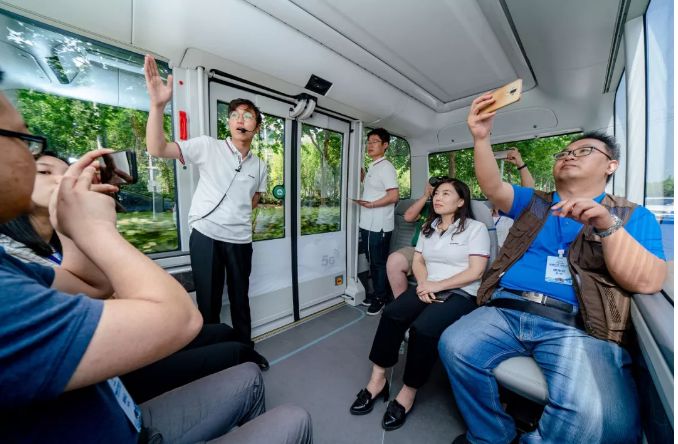 Yutong 5G autonomous bus completes the trial operation on the open road