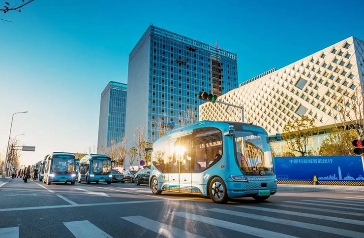 Beauty and talent coexist! How excellent is Yutongs autonomous driving bus?