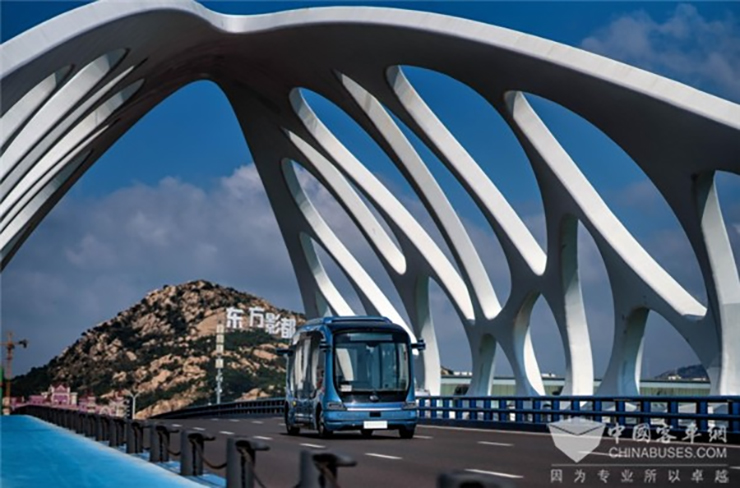 Yutong Intelligent Driving Bus Putting into Operation in Qingdao  Qingdao Citizens Rush to Take the Bus for “Fresh” Ride